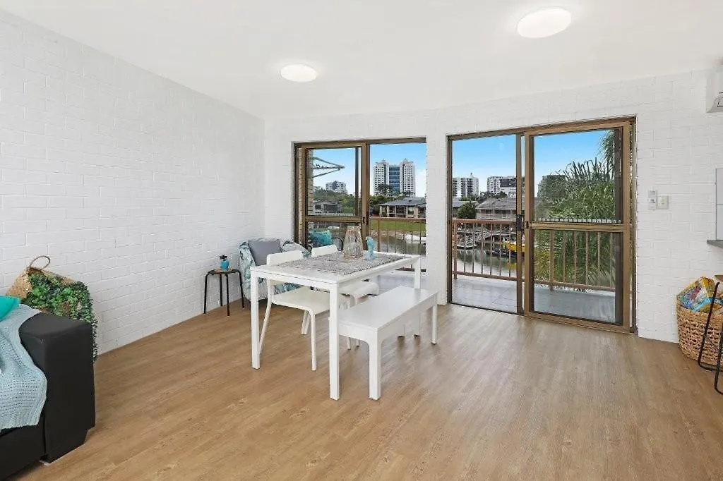 Canal 7 - On The Mooloolaba Canal Apartment